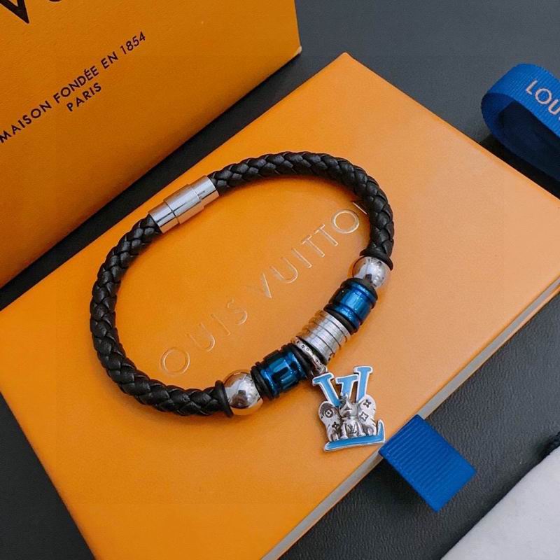 LV Bracelet 04yxh31